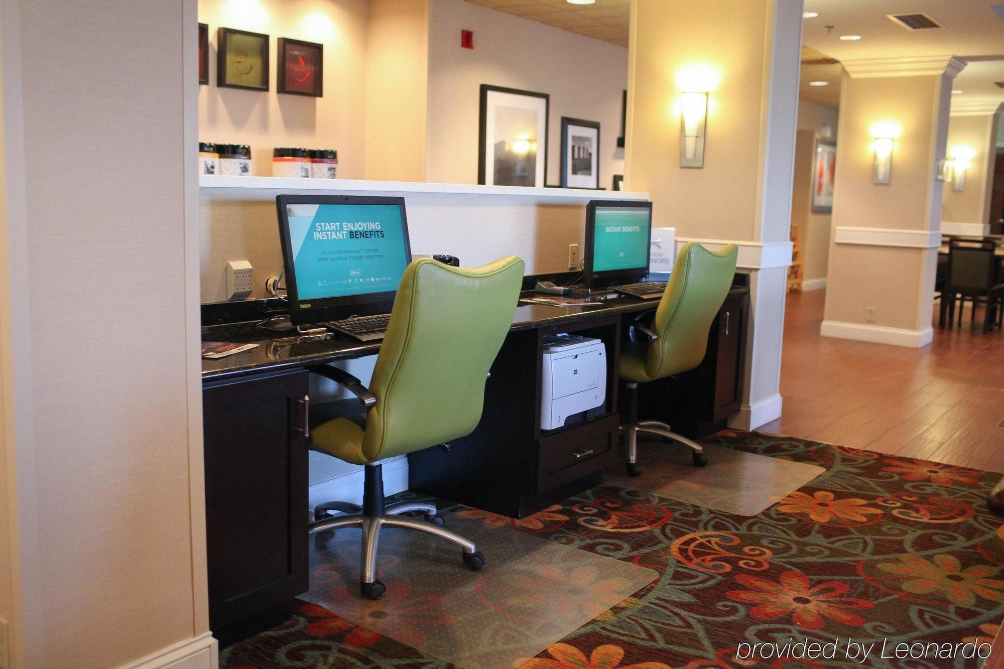 Hampton Inn Princeton Buitenkant foto